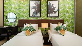 Centrestage Petaling Jaya- Perfect Host