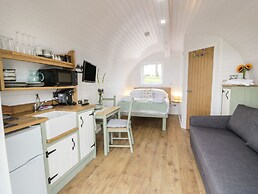 Laird Lodge 1