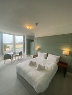 Fairhaven Hotel
