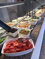Tal Beach Hotel