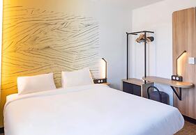 B&B Hotel Rennes Parc Expo Aéroport