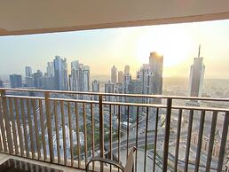 SuperHost - Chic Apartment With Balcony Close to Burj Khalifa