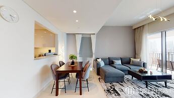 SuperHost - Chic Apartment With Balcony Close to Burj Khalifa