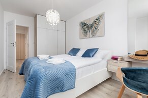 Seaside Apartamenty - 4 Pory Roku