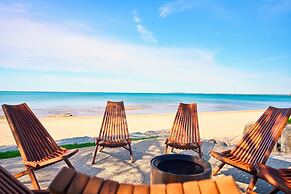 Long Beach Resort