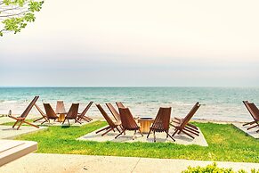 Long Beach Resort