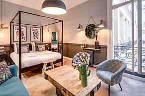 The Royal Elysée Suite