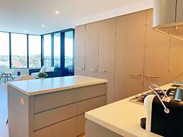 Skygarden Luxury Condo