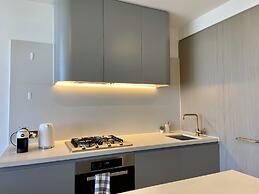 Skygarden Luxury Condo