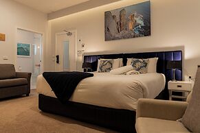 Bay Of Fires Apartments