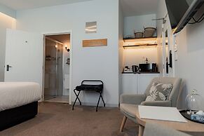 Bay Of Fires Apartments