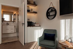 Bay Of Fires Apartments