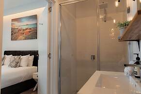 Bay Of Fires Apartments