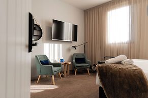 Bay Of Fires Apartments