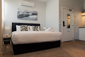 Bay Of Fires Apartments