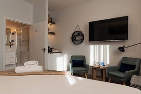 Bay Of Fires Apartments