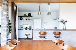 Resort stay Bowen
