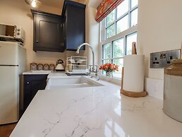 Postbox Cottage