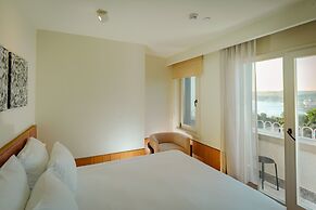 The Gift Hotel