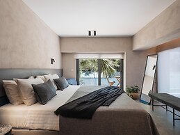 Grand Residences