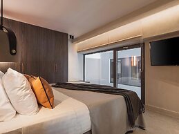 Grand Residences