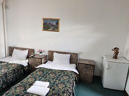 Green House Hotel