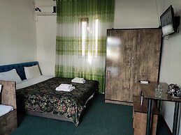 Green House Hotel