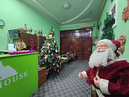 Green House Hotel