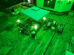 Green House Hotel