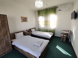 Green House Hotel