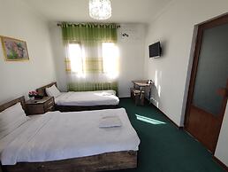 Green House Hotel