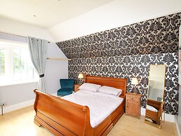 Deer Leap House