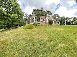 Deer Leap House