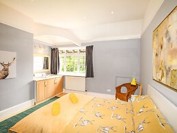 Deer Leap House
