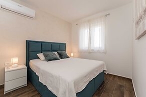 Luxury D Apartments