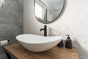 Luxury D Apartments