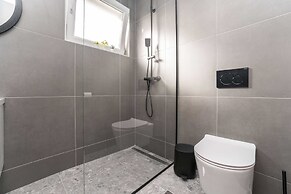 Luxury D Apartments