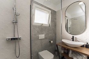 Luxury D Apartments