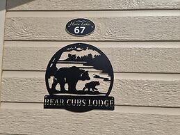 Pet Friendly 2-bed Luxury Lodge in Routh w/ Hottub