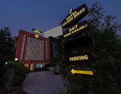 Itsy Hotels Golden Birds