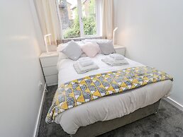 Avaelie House