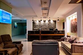 GRAZIA HOTEL & APARTMENTS
