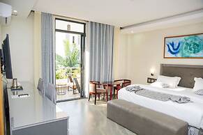 GRAZIA HOTEL & APARTMENTS
