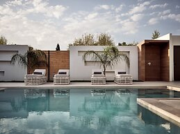 Anthis Luxury Villa