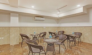 Treebo Aviraj Inn