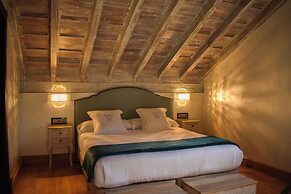 Casona De La Pinta
