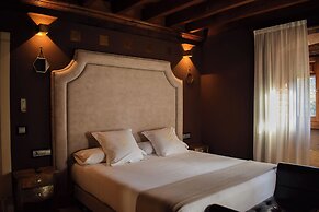 Casona De La Pinta