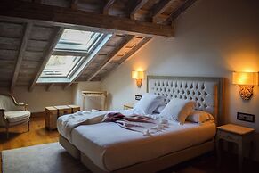 Casona De La Pinta