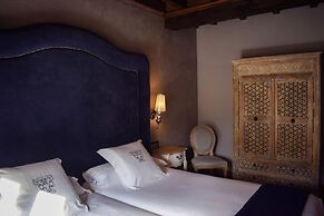 Casona De La Pinta