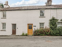 Anniversary Cottage